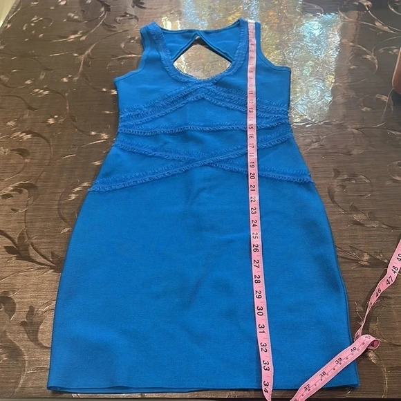 Bebe LUXE BANDAGE HALTER CRISS CROSS DRESS - Picture 12 of 14